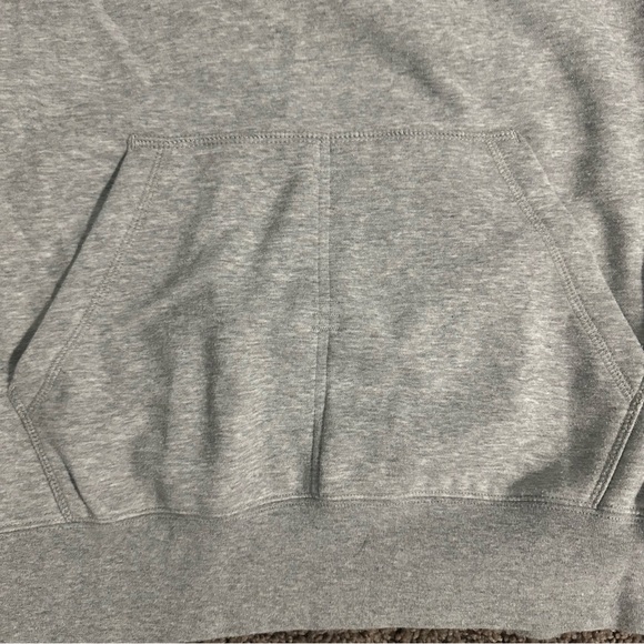 🔥FLASH SALE🔥 Canterbury Hoodie - Picture 2 of 7